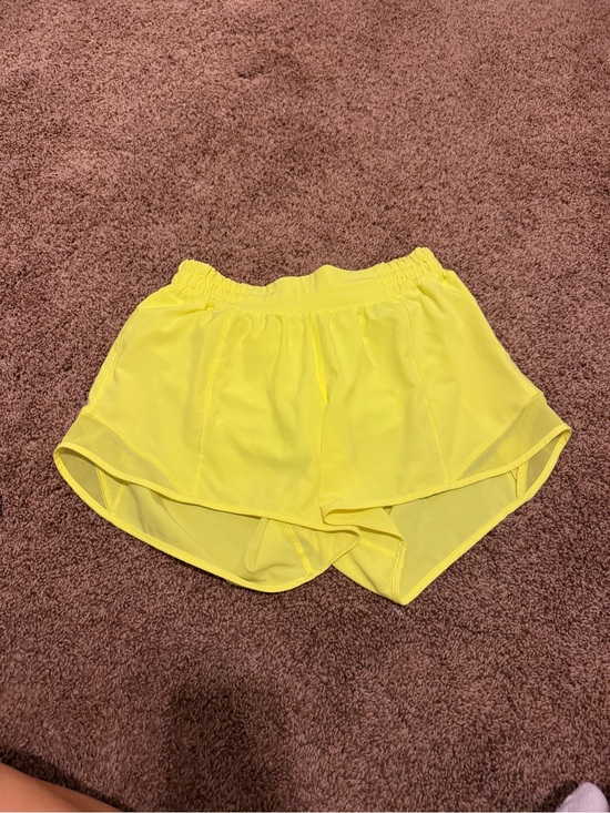 lululemon athletica Pants - lululemon athletica HR Hi-lighter Yellow, size 6